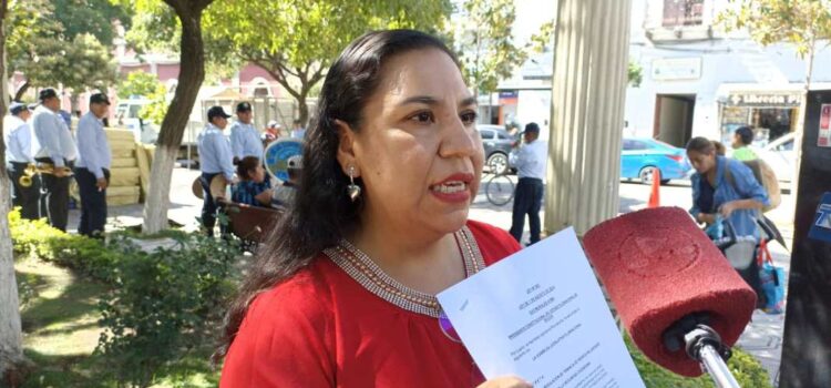 Asambleísta de Tarija se une a marcha por desabastecimiento de alimentos y altos costos de medicamentos.
