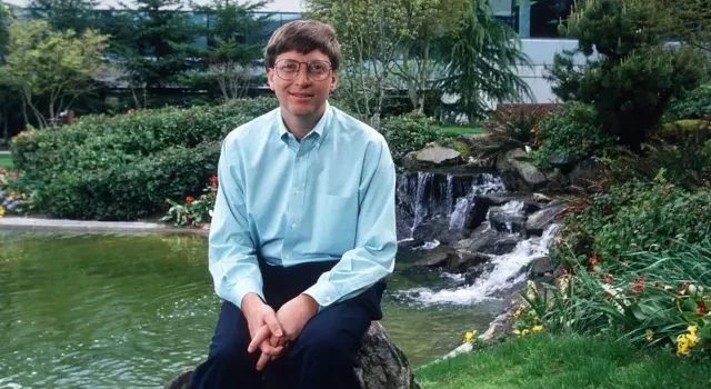 El legado de Bill Gates: pionero de la era digital y la revolución tecnológica