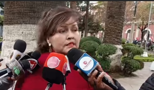 Esther Sánchez reafirma su identidad tarijeña y desmiente rumores de asociación con Oruro.