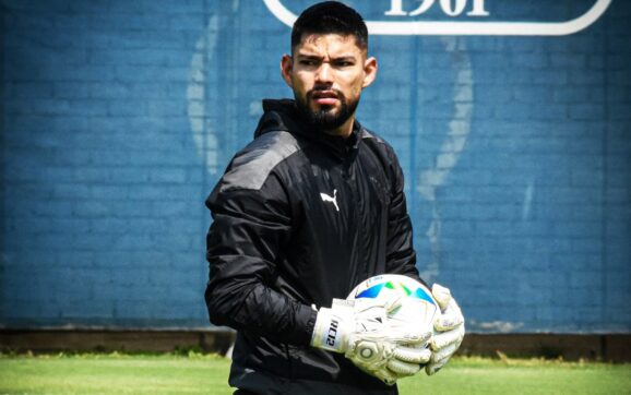 Rubén Cordano destaca la importancia del trabajo en equipo en Club Bolívar.