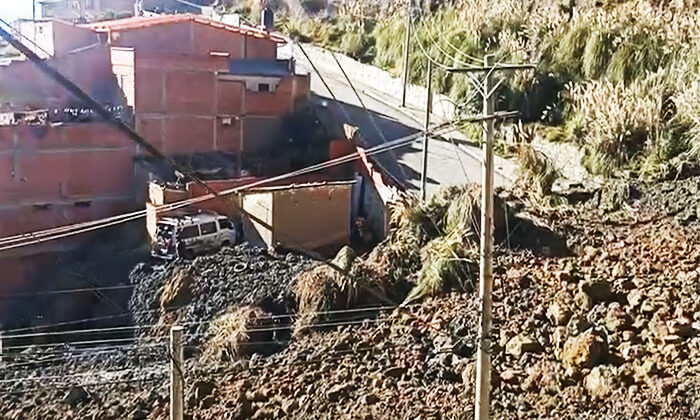 Deslizamiento de tierras en Alto Tacagua: emergencia en el Macrodistrito de Cotahuma.