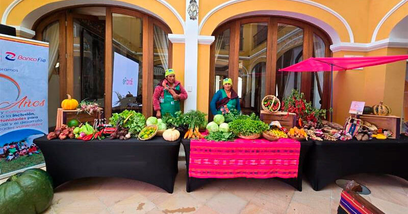 Banco FIE y ONG Sumaj Punchay transforman comunidades rurales en Bolivia