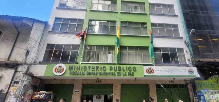 Inicio de investigación por asesinato de militar en Huarina, La Paz.