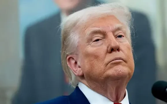 Tribunal federal de EE.UU. bloquea aranceles impuestos por Trump