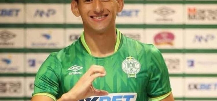Víctor Ábrego regresa al Raja Casablanca tras exitoso paso por Nacional Potosí