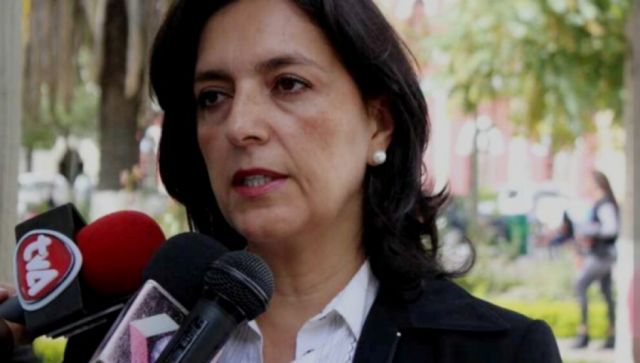 Jurista tarijeña asumirá como primera senadora por LIBRE tras descalificación de anterior titular