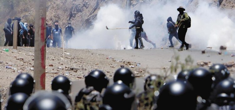 Defensoría: 8 fallecidos y 173 heridos en bloqueos de junio de 2025 en Bolivia