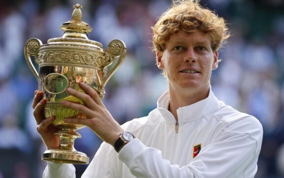 Italiano domina a español en final histórica de Wimbledon