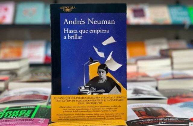 Andrés Neuman retrata a María Moliner y a la generación de mujeres resilientes del siglo XX