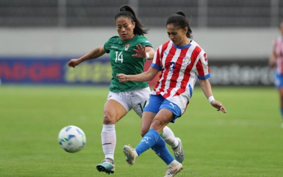 Bolivia inicia Copa América Femenina con derrota 4-0 ante Paraguay