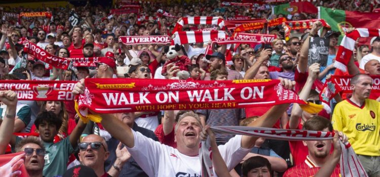 Liverpool vence a Preston en amistoso marcado por emotivo homenaje a Diogo Jota