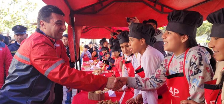 Tarija celebra Santa Anita con festival infantil y exhibiciones en miniatura