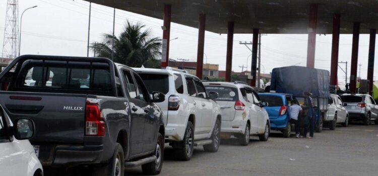 ANH inhabilita miles de placas vehiculares para combatir la especulación de combustibles