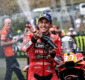 Márquez gana en Brno con estrategia de neumáticos y Bagnaia lidia con contratiempos