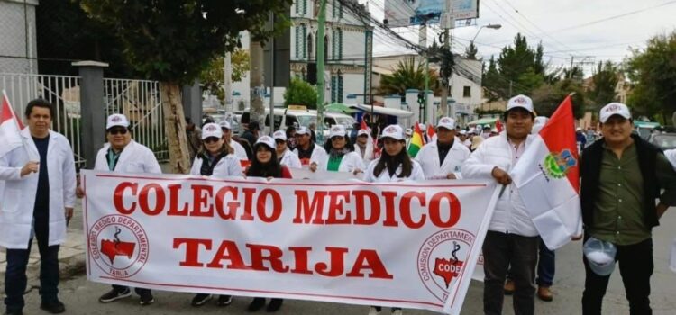 Reducción de personal en salud de Tarija genera alerta y paro médico ante crisis financiera departamental