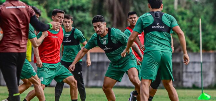 Oriente Petrolero afronta doble desafío en altura y sufre baja sensible en el mediocampo