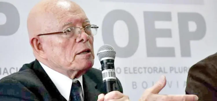 Vocales del TSE en desacuerdo sobre supuesta renuncia de Hassenteufel