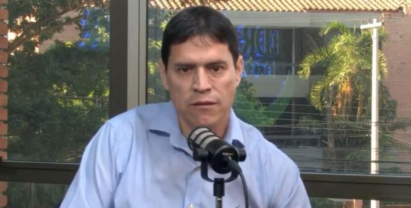 Alcalde de Montero pide prohibir grupos violentos del fútbol tras ataques a equipo y policía herida