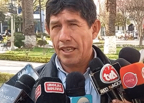 Salud Departamental en Crisis: Desvinculaciones, Bono Pendiente y Falta de Insumos Exigen Cumbre Urgente