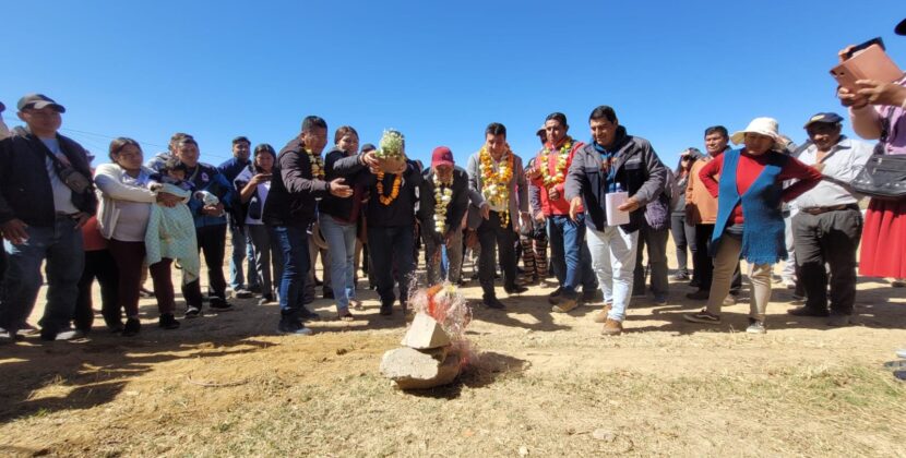Alcalde de Tarija inaugura moderno sistema de agua potable para 250 familias