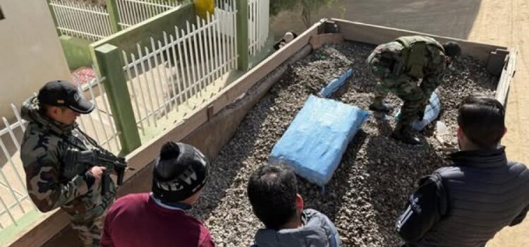 Felcn descubre 800 kilos de droga ocultos en cargamento de ripio