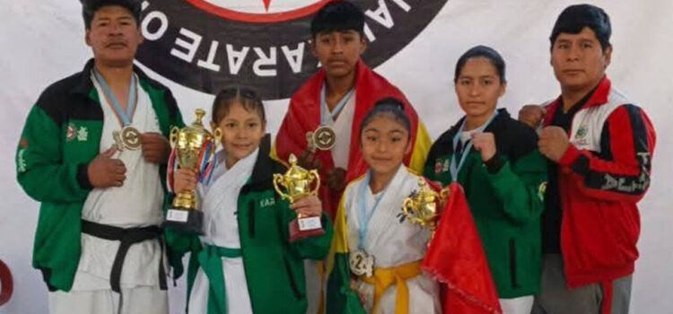 Bolivia brilla en Chile con tres medallas de oro en el Open Iquique de Karate Kyokushin