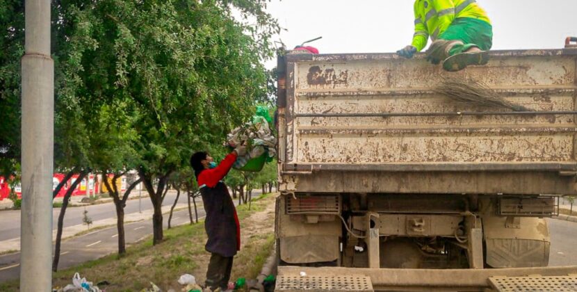 Tarija lanza cuarta licitación para renovar su flota vehicular de EMAT