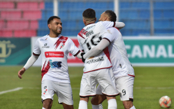 Nacional Empata Con Universitario Y Gana Terreno En El Torneo Todos Contra Todos