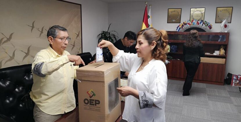 Bolivianos en el Exterior Emitirán su Voto en 22 Naciones Elecciones Clave para el Futuro de Bolivia