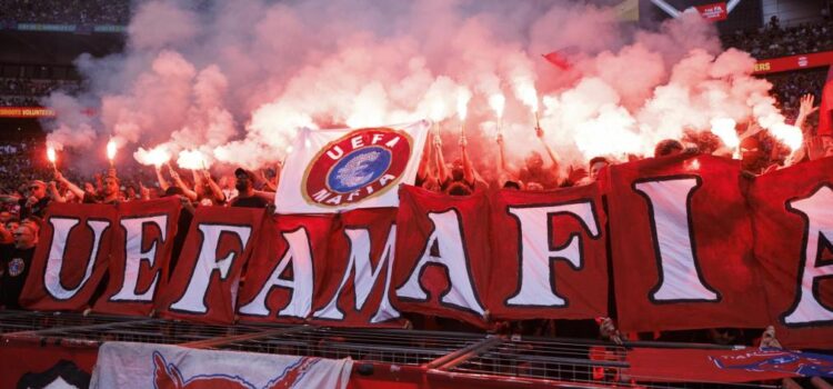 TAS Confirma al Lyon en Europa League Tras Rechazar Apelación del Crystal Palace