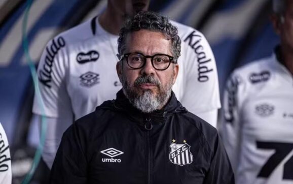 Vasco da Gama humilla al Santos con goleada histórica y Cleber Xavier deja el club