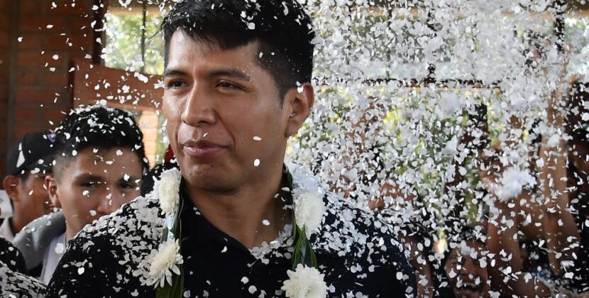 Andrónico admite derrota y llama a la reflexión tras resultados electorales