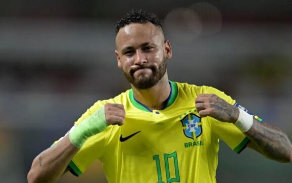 Neymar entrenando con Brasil en La Paz Bolivia rumbo al partido en El Alto