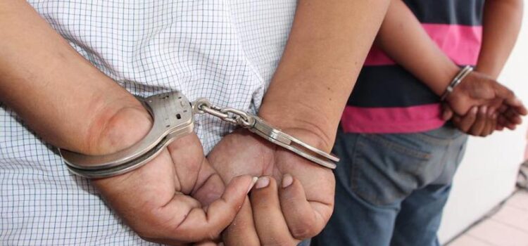 Rescatan a dos secuestrados y detienen a autores intelectuales del plagio