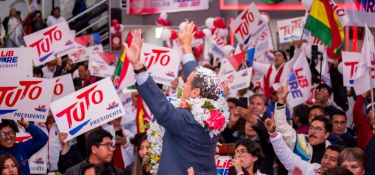 PDC y Libre reanudan campaña electoral buscando votos para segunda vuelta presidencial