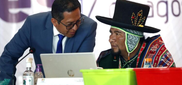 Rodrigo Paz Triplica Votos a Tuto Quiroga en Cierre de Conteo en La Paz