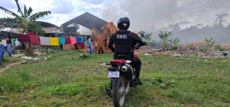 Identificado origen incendio Villa Busch bomberos controlan llamas con ayuda de Brasil