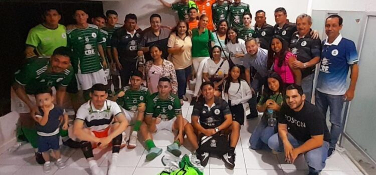 CRE debuta con una contundente victoria 5-1 ante Singapur en su emocionante estreno