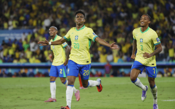 Brasil golea a Chile y escala al segundo puesto de las eliminatorias sudamericanas