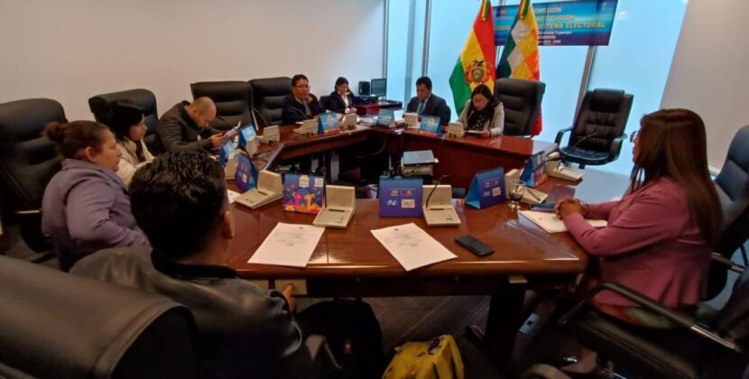 Aprueban proyecto para elegir vocales del TSE a punto de convertirse en ley