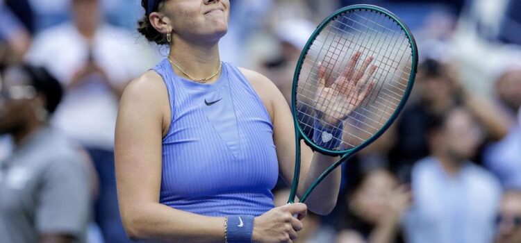 Anisimova se toma revancha de Wimbledon y elimina a Swiatek en cuartos de final del US Open