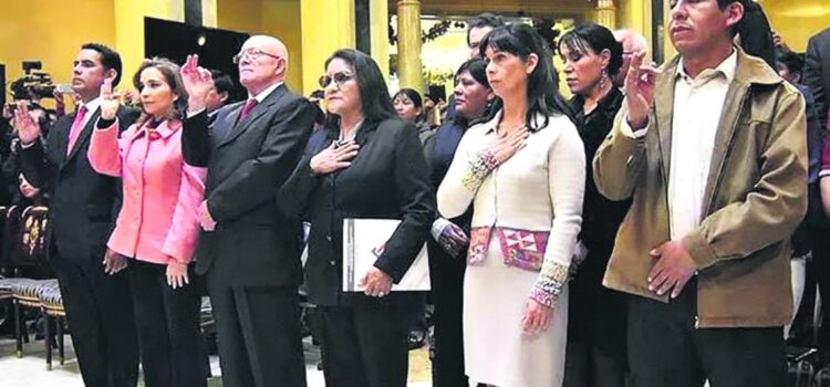 Nueva Ley Electoral Limita Selección de Vocales del Tribunal Supremo Electoral a Dos Profesiones Clave