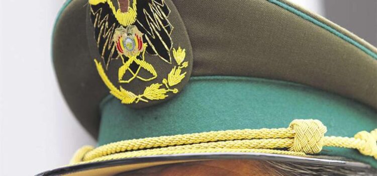 Comandantes departamentales ascienden a generales tras aprobación del Senado