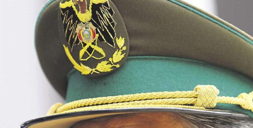 Comandantes departamentales ascienden a generales tras aprobación del Senado