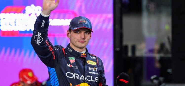 Verstappen domina Monza y Piastri lidera el campeonato del mundo