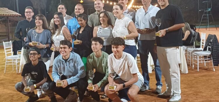 Adrián y Rodrigo se coronan campeones de la primera categoría en el Escalerilla de Dobles