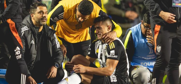 Atlético Mineiro sufre dura baja jugador sufre fractura peroné y rotura ligamentos tobillo izquierdo