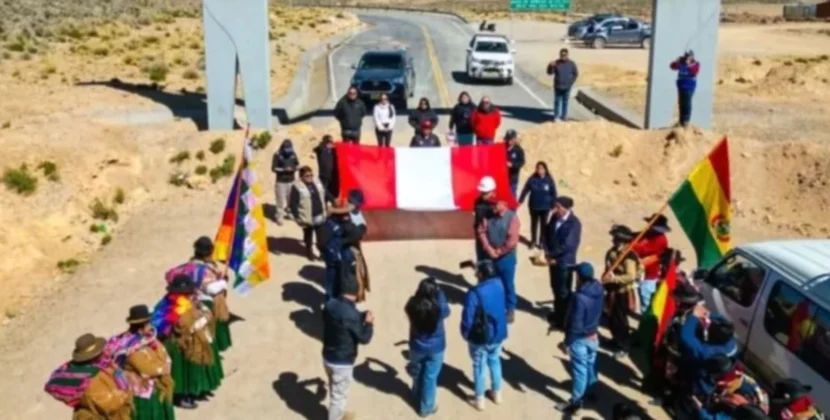 Perú Bolivia Habilitan Paso Fronterizo Clave Uniendo Tacna con La Paz