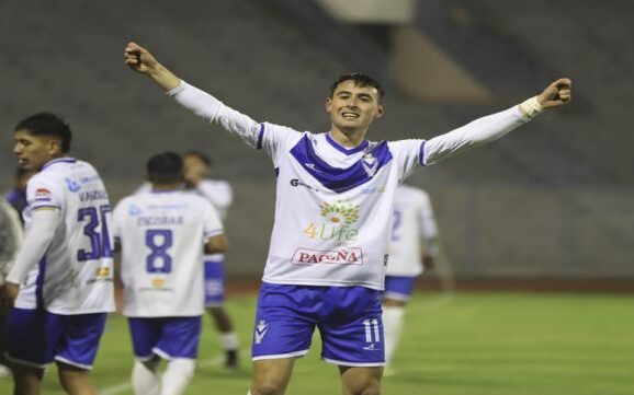 Gualberto Villarroel en la cima Monterubianessi logra hito histórico