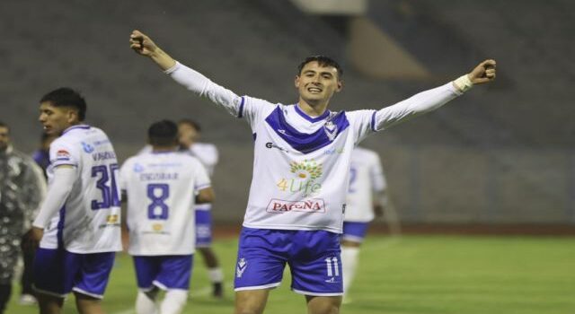 Gualberto Villarroel en la cima Monterubianessi logra hito histórico